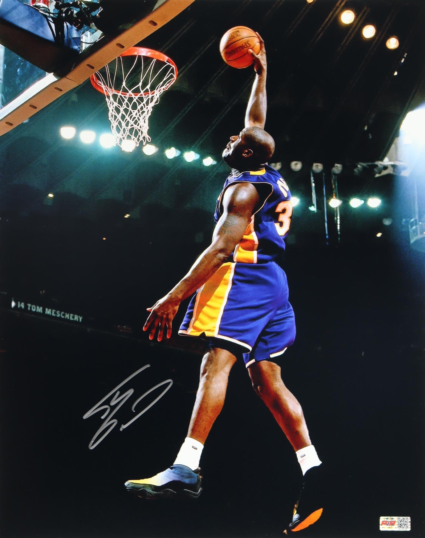 Shaquille O'Neal Signed Lakers 16x20 Photo (PIA)