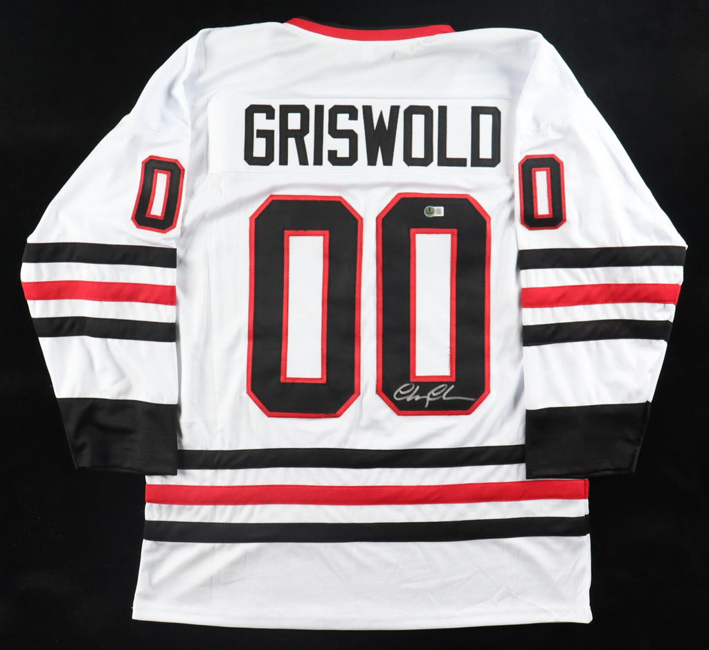 Chevy Chase Signed Jersey (Beckett) "National Lampoon's Christmas Vacation" - Chicago Blackhawks Jersey