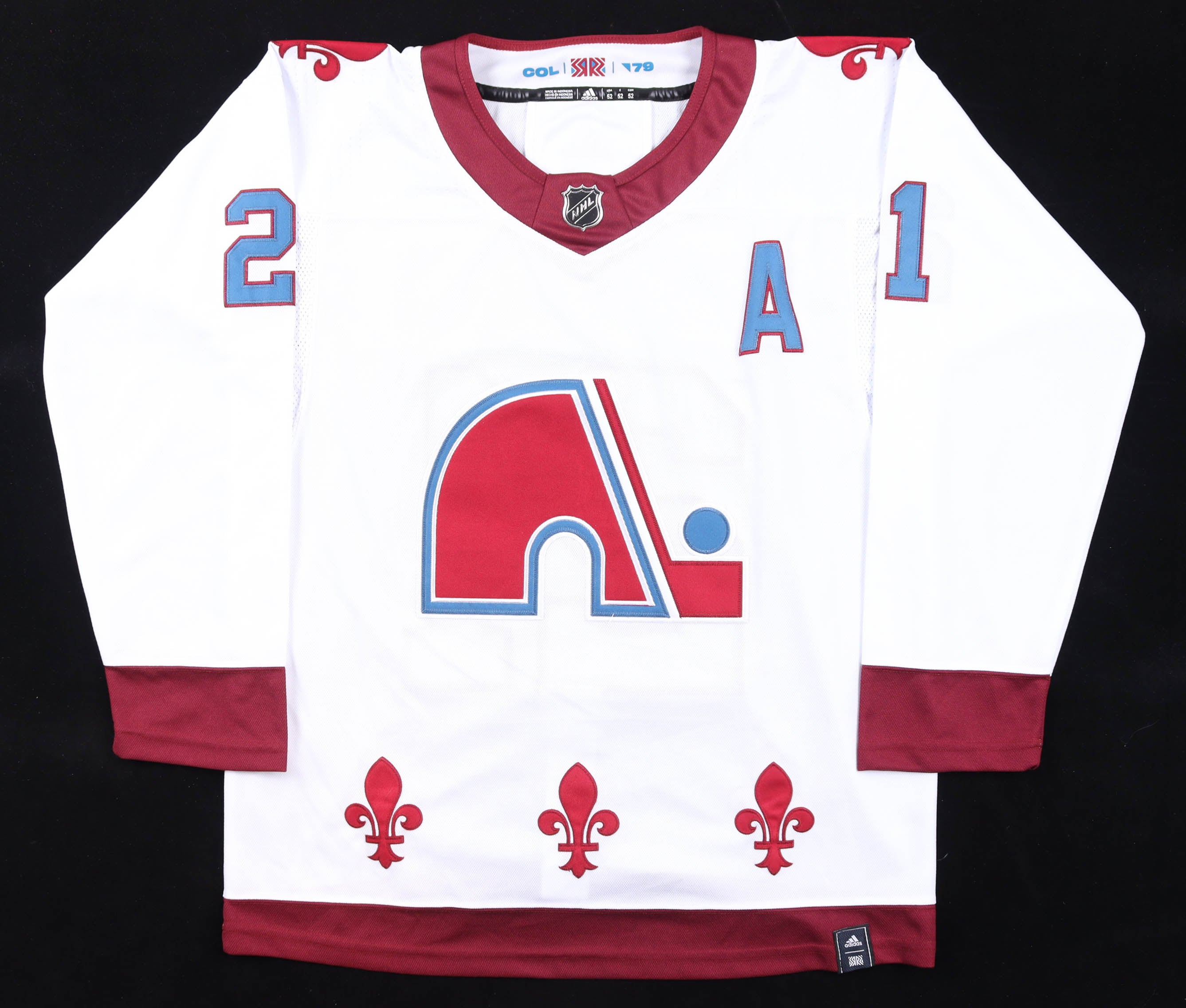 Peter Forsberg Signed Jersey (JSA)