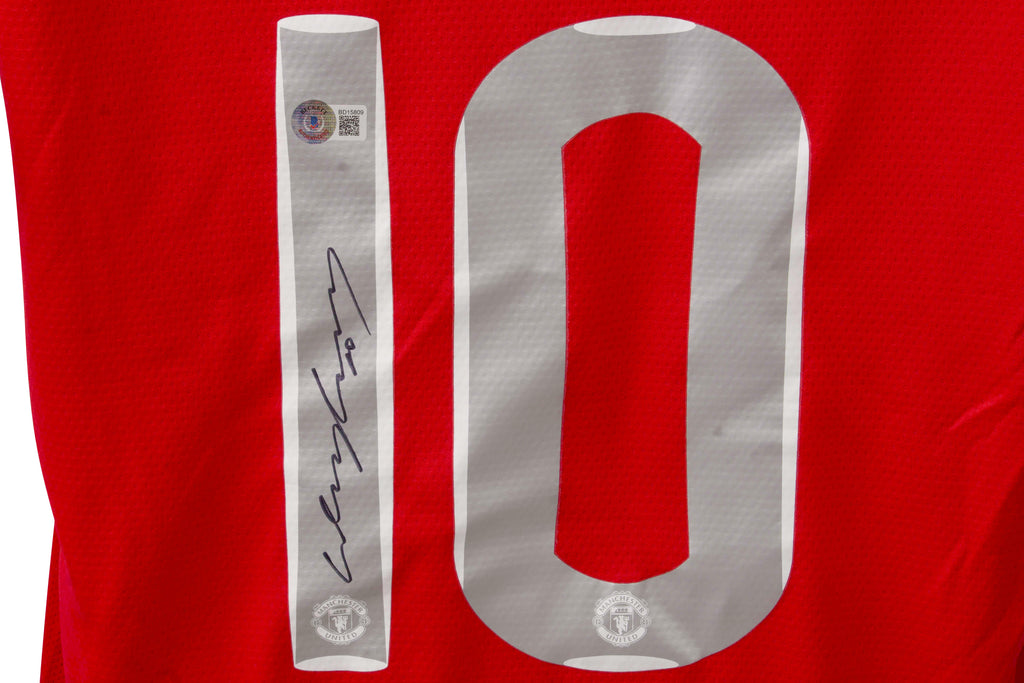 Wayne Rooney Signed Manchester United Jersey (Beckett)